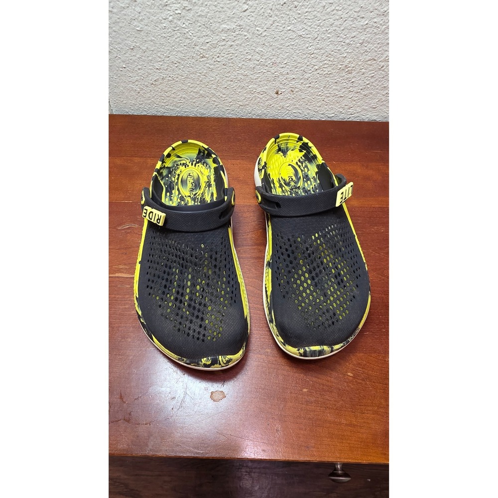 Crocs LiteRide Clogs Mens 7 Womens 9 Black Lime Green Marbled Graphic Comfort
